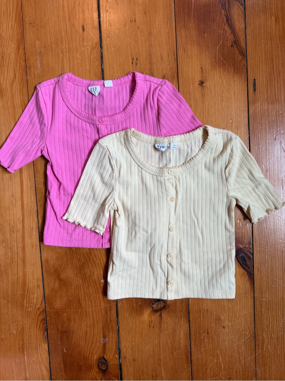 GAP girls Ribbed Button-Front Top - Pink & Creamy yellow